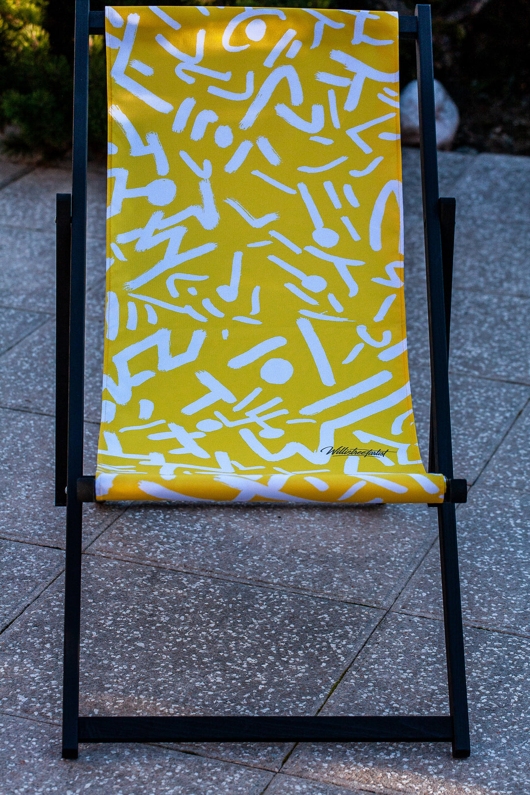 Chilienne bois design – Transat extérieur artistique – Gestes Libres Willis