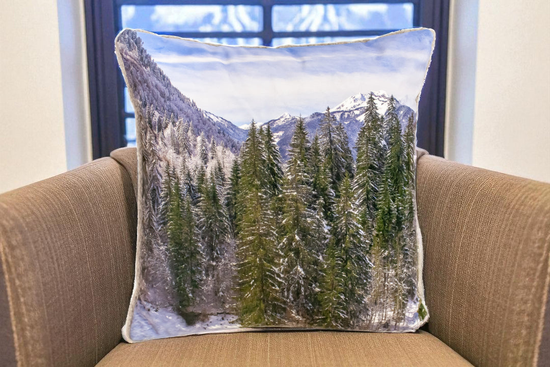 Housse de coussin - 45x45 cm - "Forêt de Montriond" Karadrone